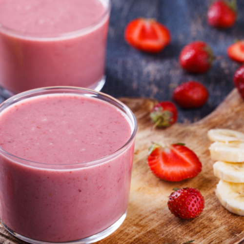 banana and strawberry smoothie